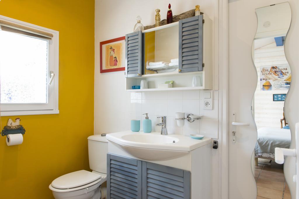 Les Yeux Bleus Bed & Breakfast Noirmoutier-en-l'Ile Exterior photo