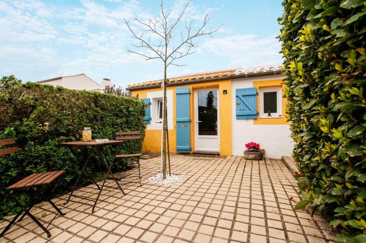 Les Yeux Bleus Bed & Breakfast Noirmoutier-en-l'Ile Exterior photo