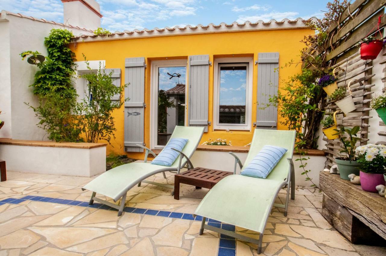 Les Yeux Bleus Bed & Breakfast Noirmoutier-en-l'Ile Exterior photo